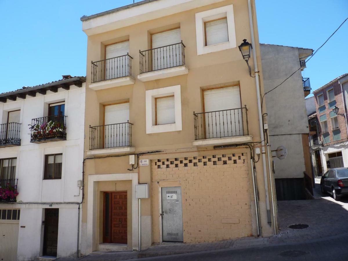 LA MORERIA, alojamiento turístico Cuéllar Exterior foto